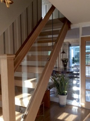 Pear Stairs - Cox Open Riser Straight Staircase (402)